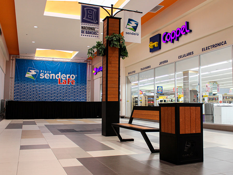 Plaza Comercial Sendero 